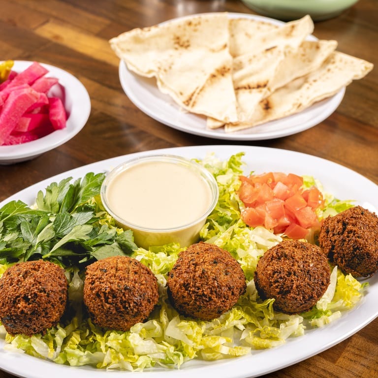 Delicious Salads to Savor